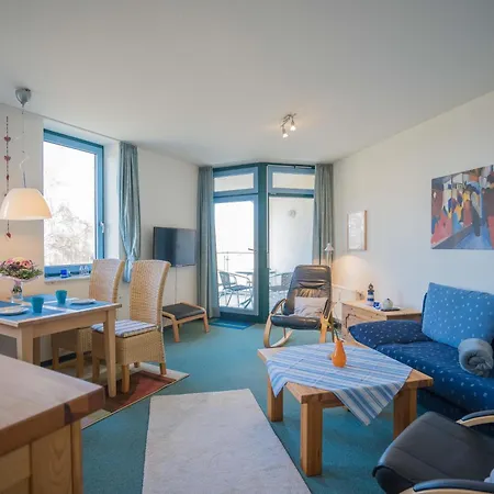 Inselblume 14 - Blaue Mit Balkon Am Suedstrand * Burgtiefe auf Fehmarn