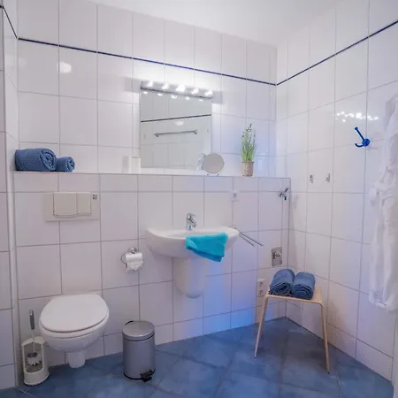 Prázdninový dům Inselblume 14 - Blaue Mit Balkon Am Suedstrand Burgtiefe auf Fehmarn